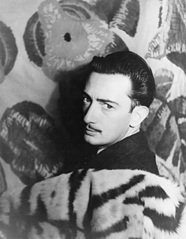 270px-Salvador_Dalí_1939