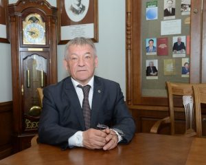 Поздравляем с днем рождения Рафика Нурулловича Халилова!