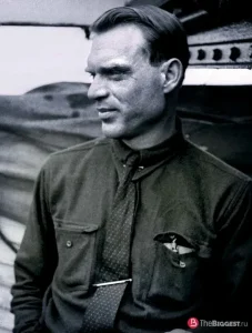12 августа Летчик Леваневский